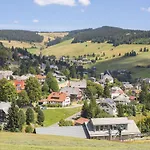 Naturverliebt Im Schwarzwald - Mit Sauna Und Panoramabalkon, Direkt An Skipiste Und Wanderwegen Apartmán